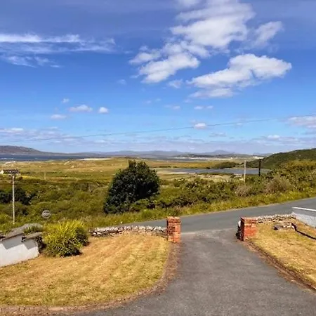 Newly Refurbed With Sea And Golf Course View Casa vacanze