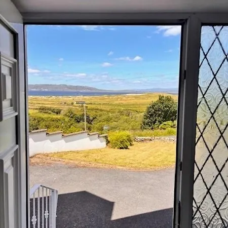 Newly Refurbed With Sea And Golf Course View Casa vacanze *