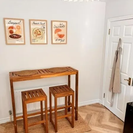 Newly Refurbed With Sea And Golf Course View Portnoo