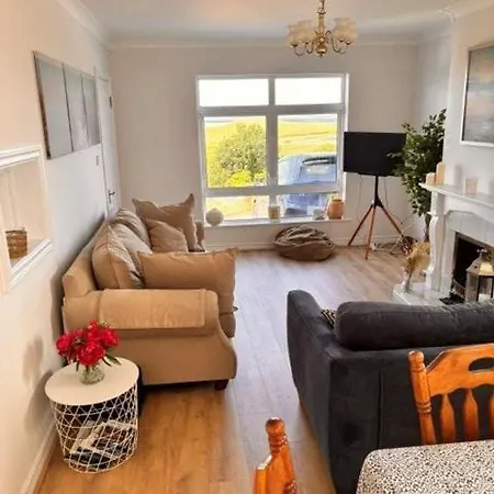 Casa vacanze Newly Refurbed With Sea And Golf Course View