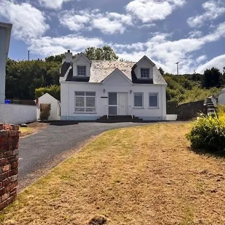 Newly Refurbed With Sea And Golf Course View Portnoo