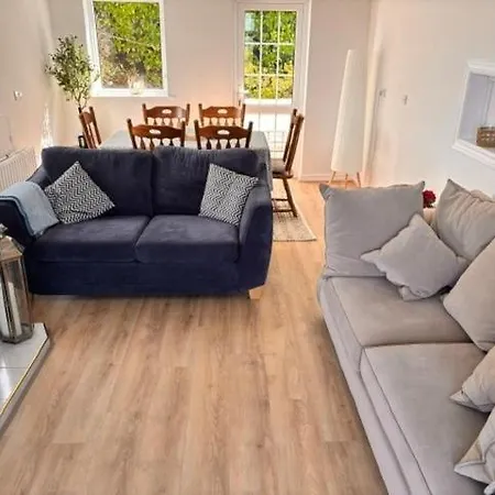 Newly Refurbed With Sea And Golf Course View Portnoo