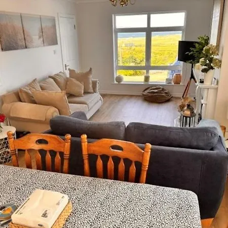 Tatil Evi Newly Refurbed With Sea And Golf Course View *